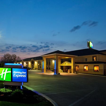 Holiday Inn Express London-I-70 By Ihg Kültér fotó