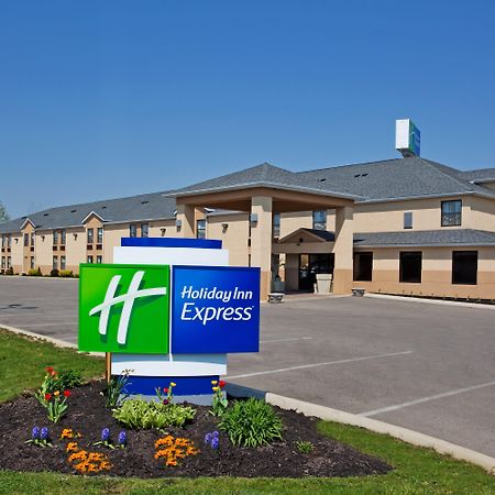 Holiday Inn Express London-I-70 By Ihg Kültér fotó
