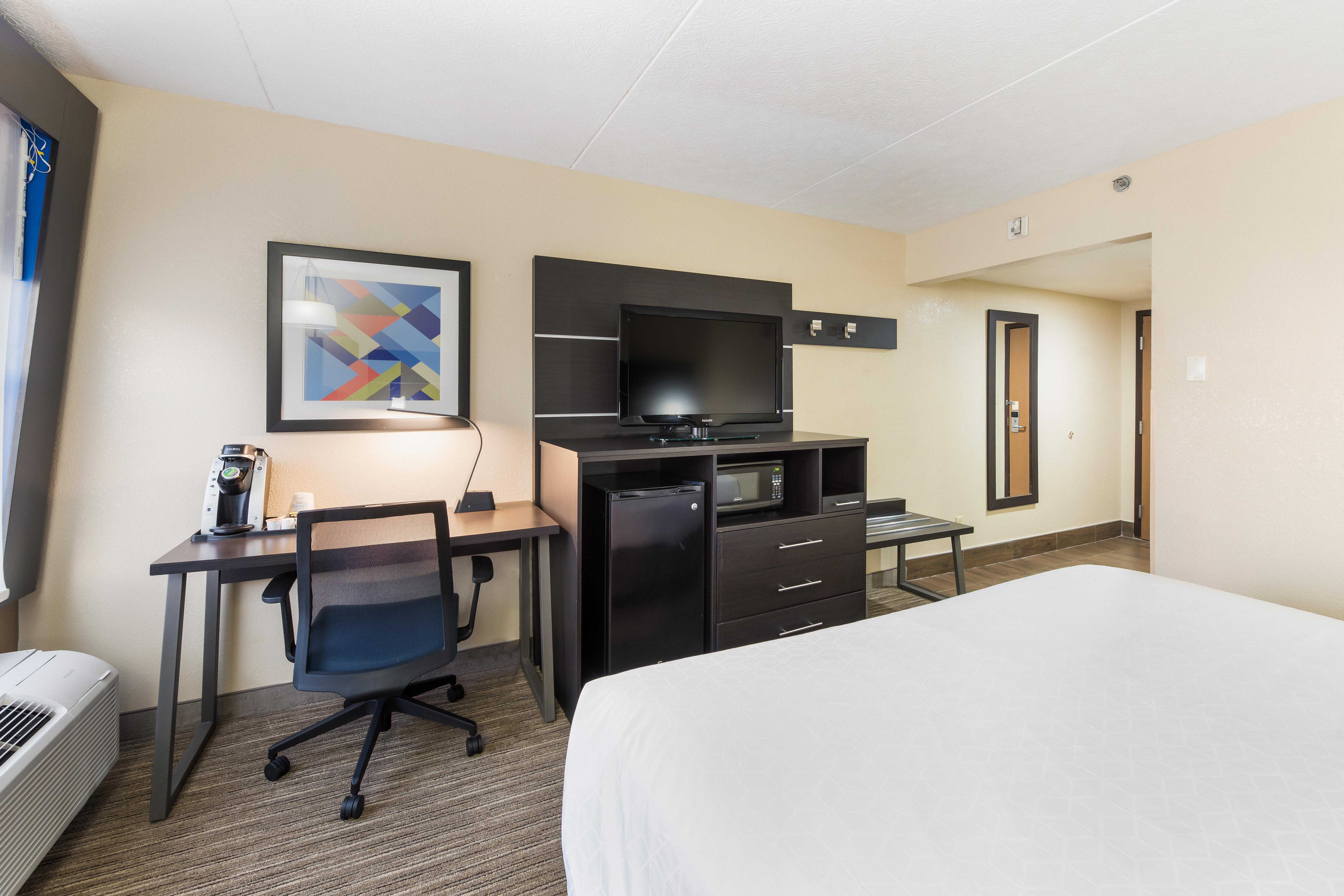 Holiday Inn Express London-I-70 By Ihg Kültér fotó