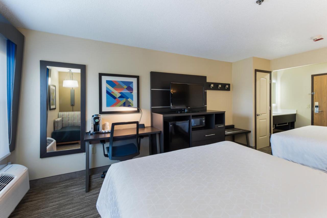 Holiday Inn Express London-I-70 By Ihg Kültér fotó