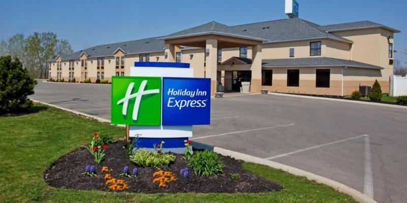 Holiday Inn Express London-I-70 By Ihg Kültér fotó